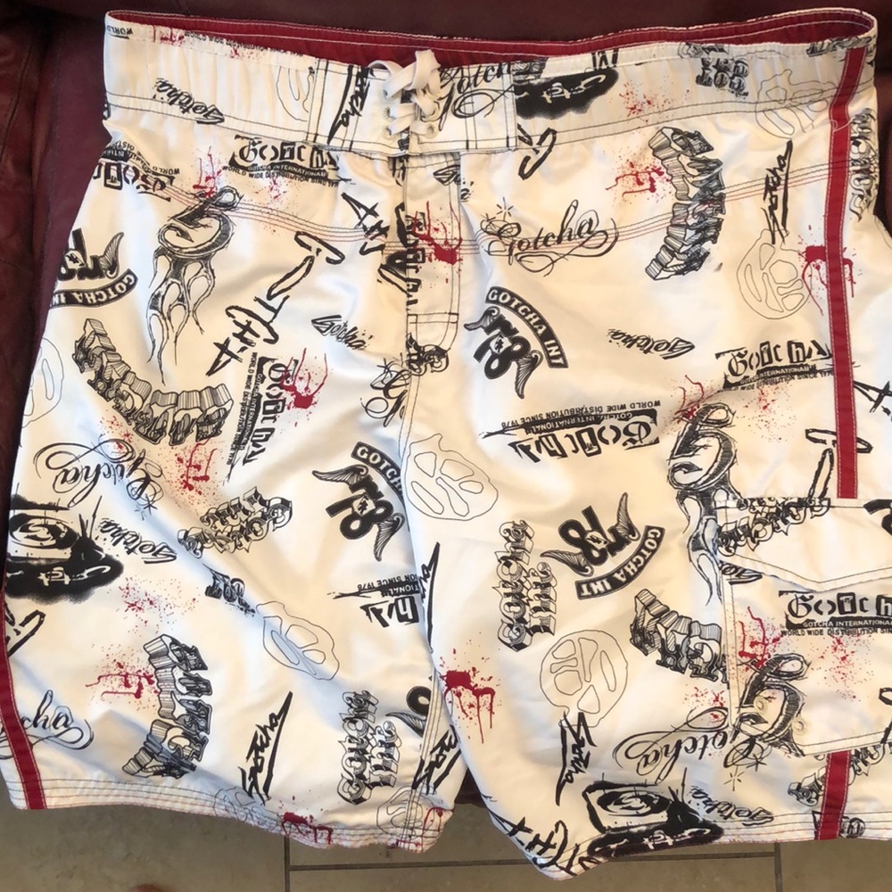 Gotcha Mens swim trunks size Xl